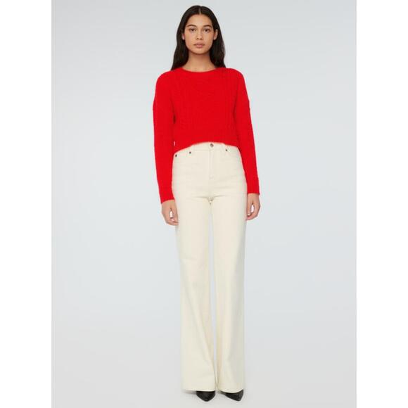 Alya Cropped Sweater Small Red Fuzzy Cable Knit Crewneck Cozy Chic - Picture 2 of 7